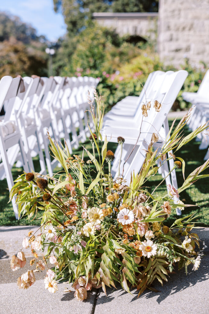 Nununecctar ceremony florals